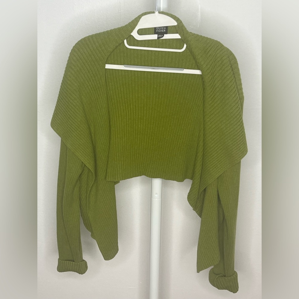 Eileen Fisher cropped cardigan in Green
